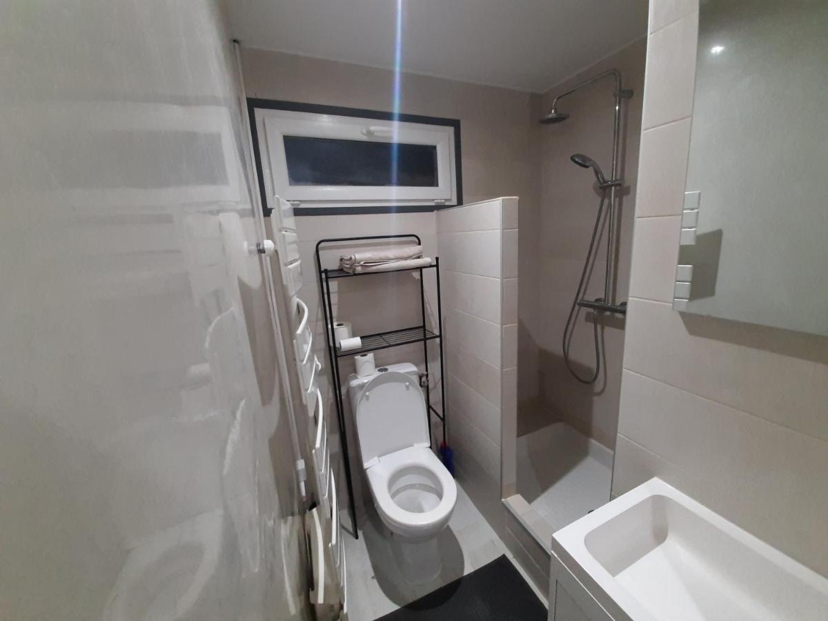 Appartement 2 Pieces, Proche Rer, Bus Et Chateau Rambouillet Exteriör bild